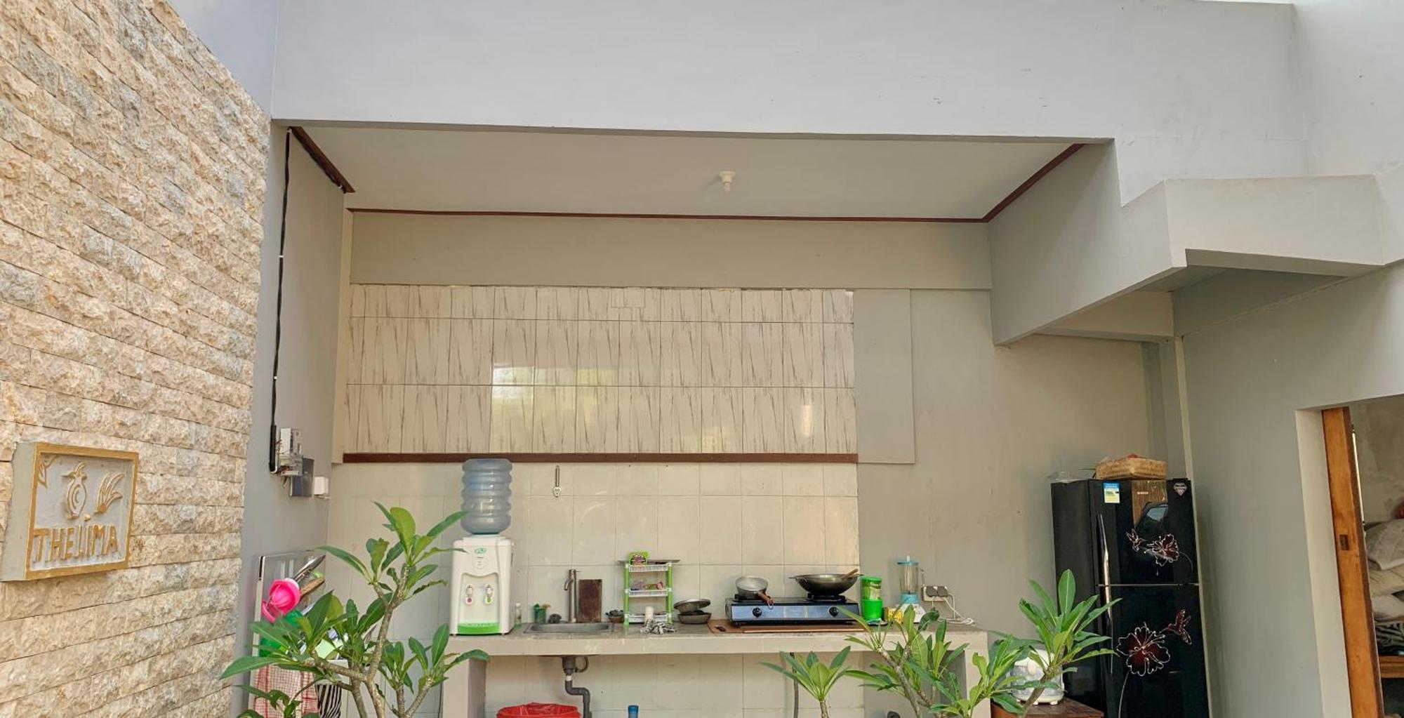 The Lima Home Stay In Canggu Bagian luar foto