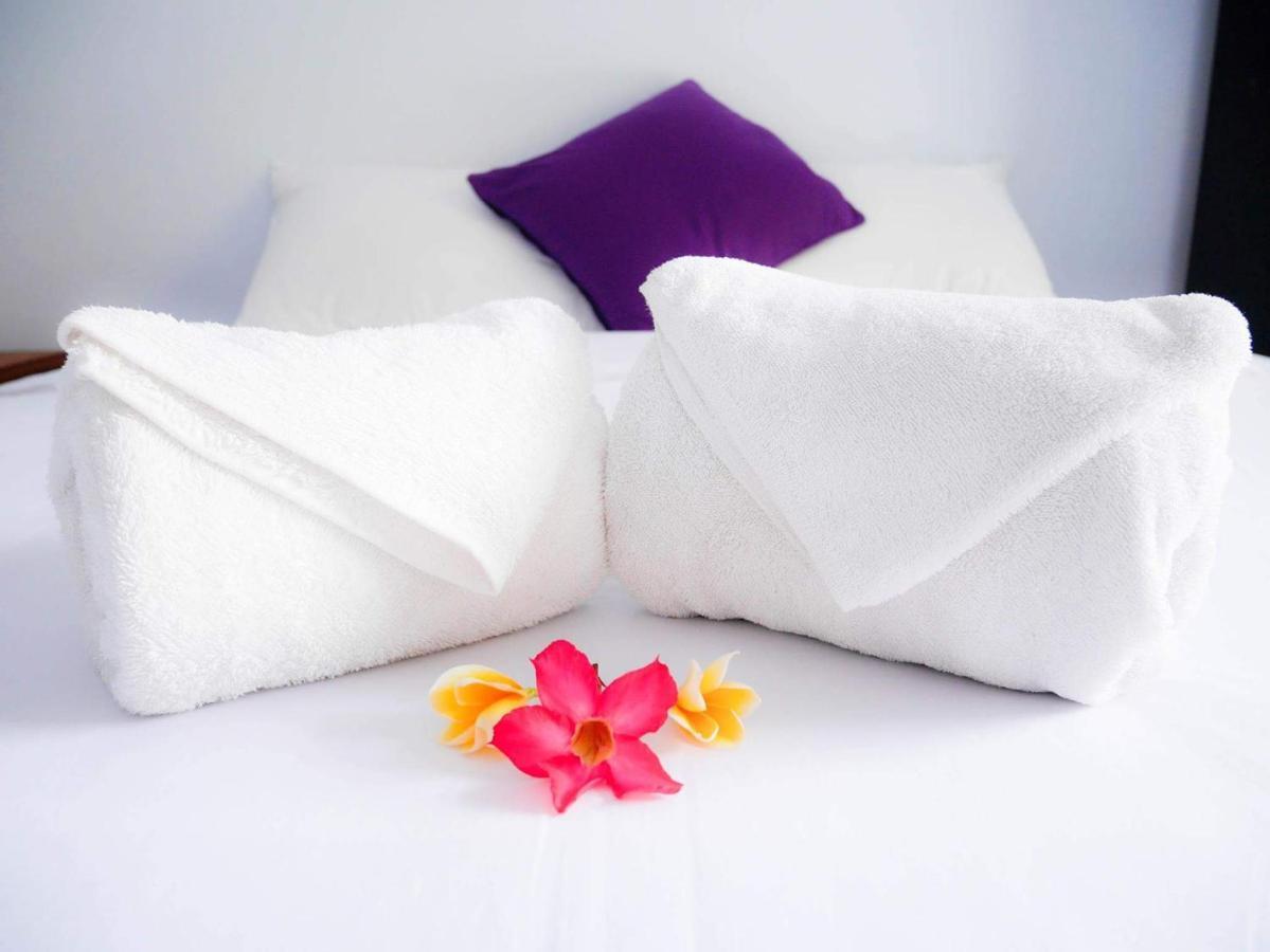 The Lima Home Stay In Canggu Bagian luar foto